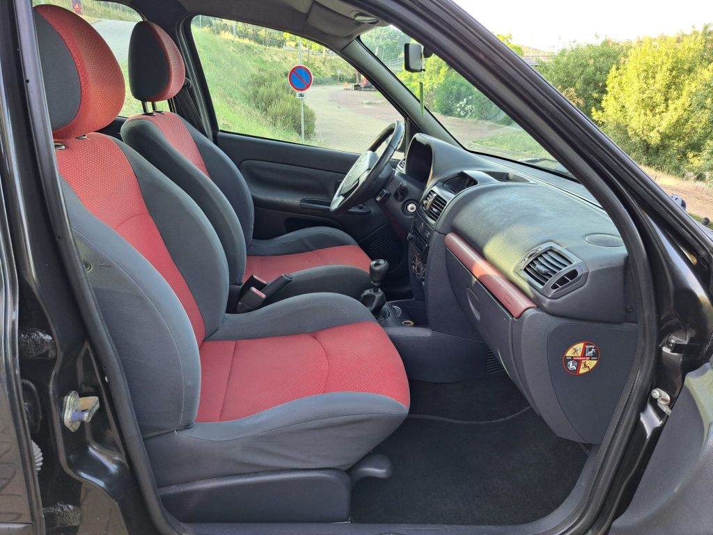 Renault clio 1.2 16v 2003