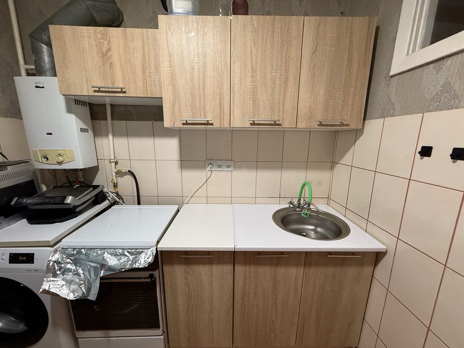 Продам меблі кухонні