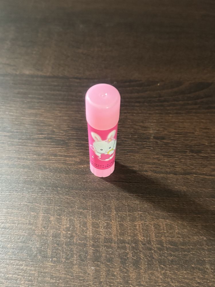 Klej w sztyfcie 48tknsz