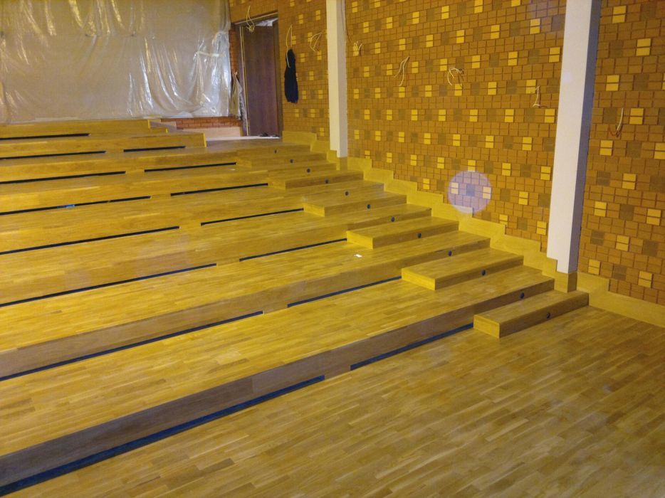 Cyklinowanie bezpyłowe, renowacja schodów, układanie parkietu, parkiet