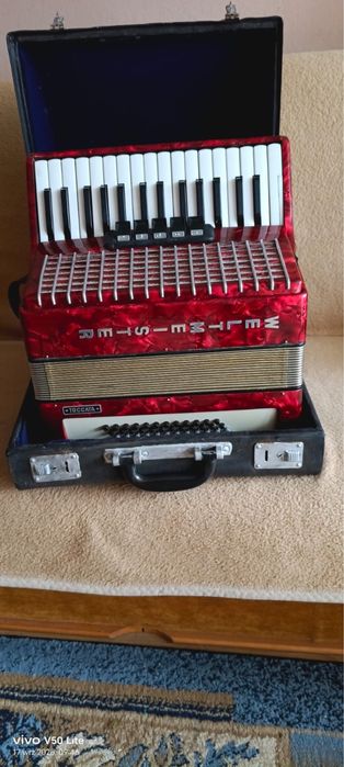 Akordeon weltmeister Toccata 60 basów