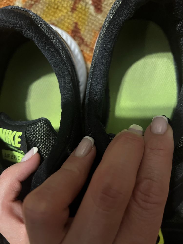 Кросовки Nike 43р