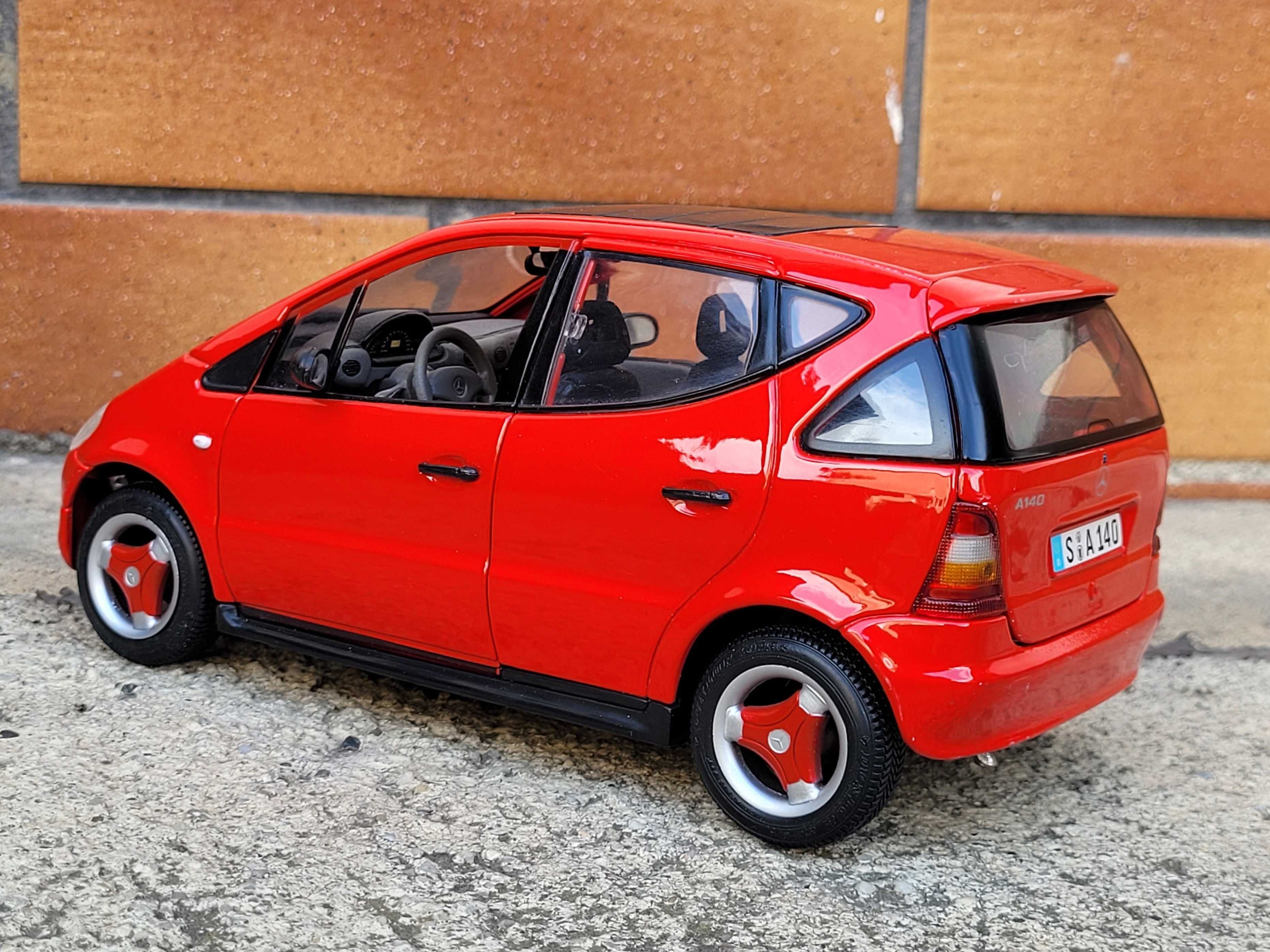 Kolekcja modeli Mercedes A 140 A140 AMG mega unikat 1:18