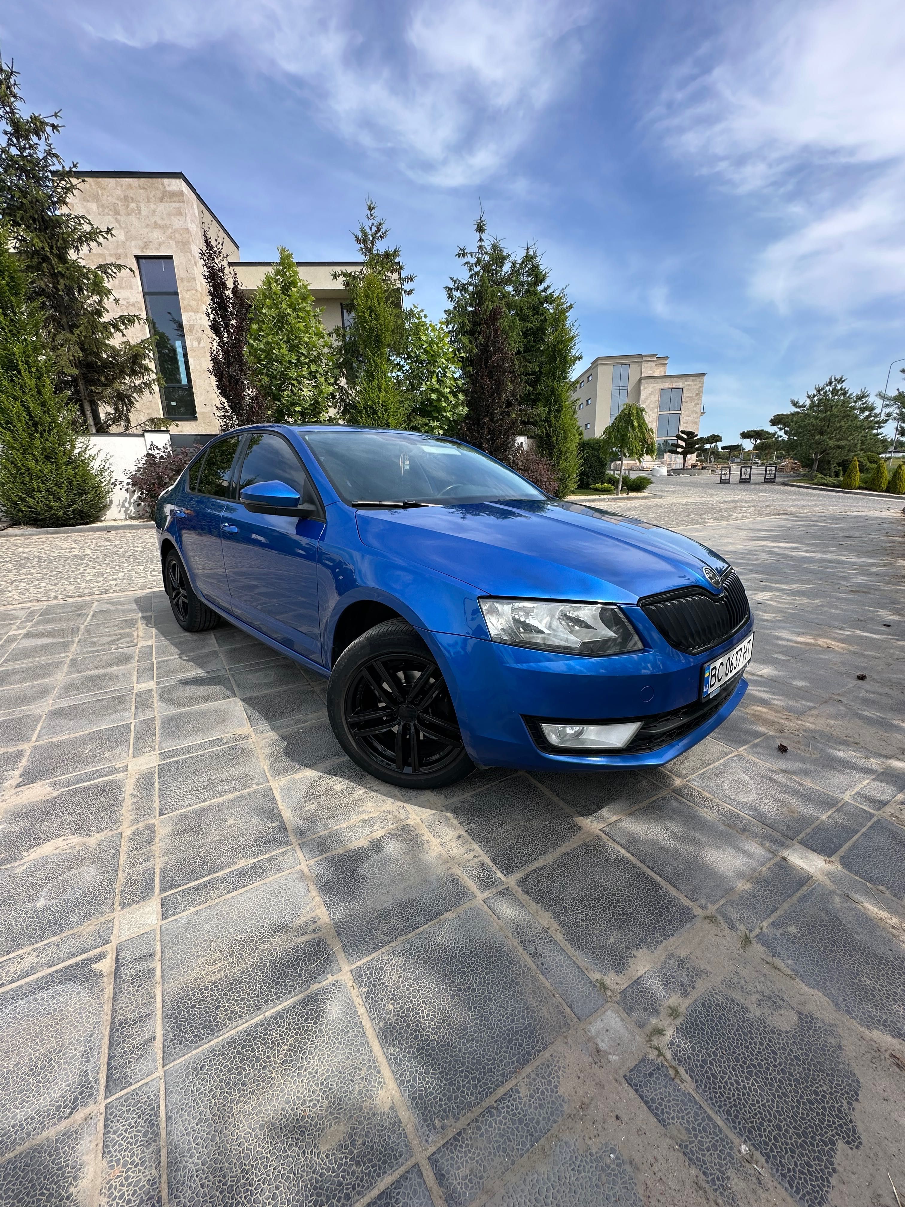Продаж авто Skoda Octavia A7 2.0 дизель