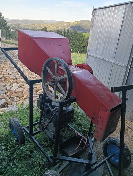 Rębak spalinowy diesel