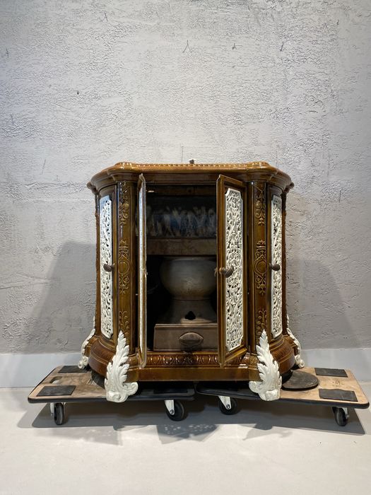 Zabytkowy Zeliwny Piec Koza Kominek