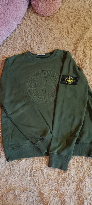 Продаю кофту stone island