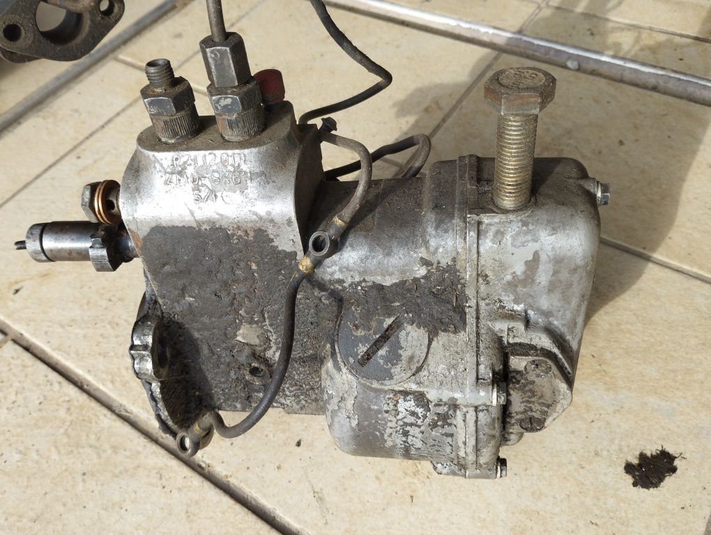 Pompa wtryskowa c328 itp.