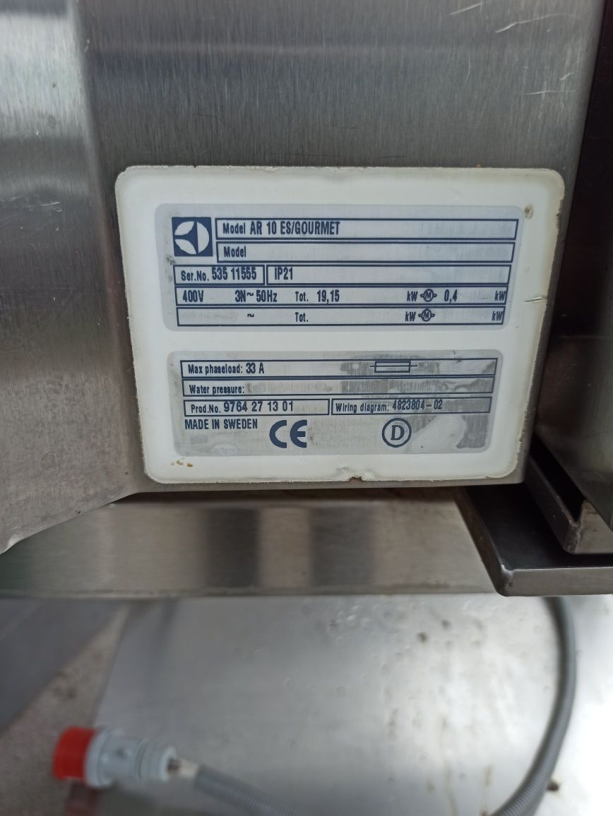 Piec konwekcyjno parowy Electrolux