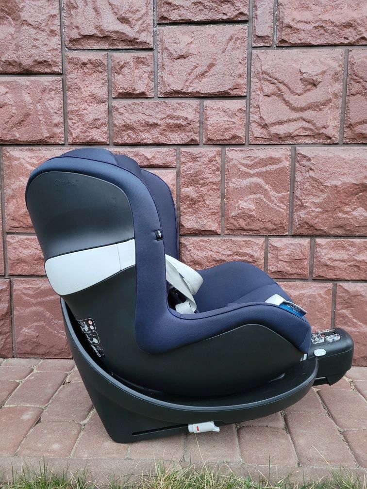 Fotelik cybex sirona M2 i-size z bazą