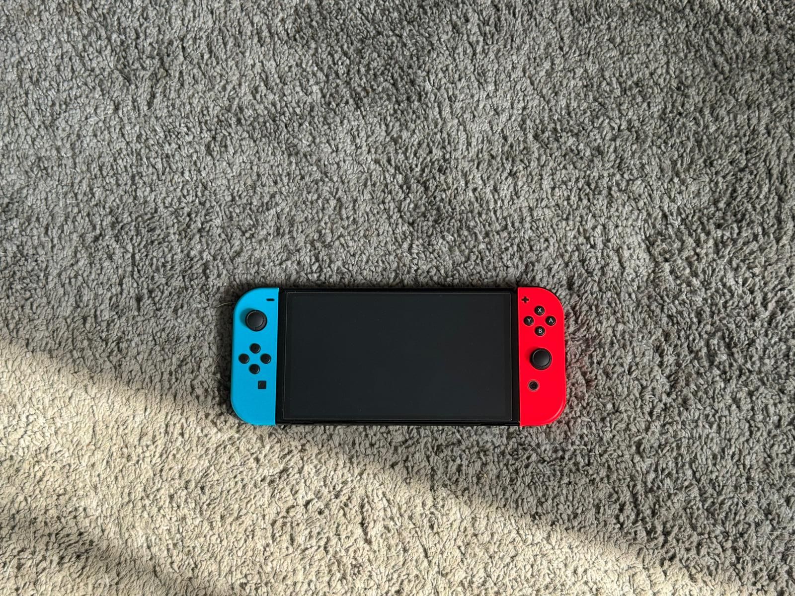 Konsola Nintendo Switch OLED
