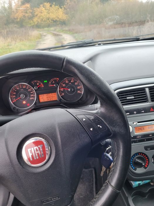 Sprzedam Fiata Grande Punto