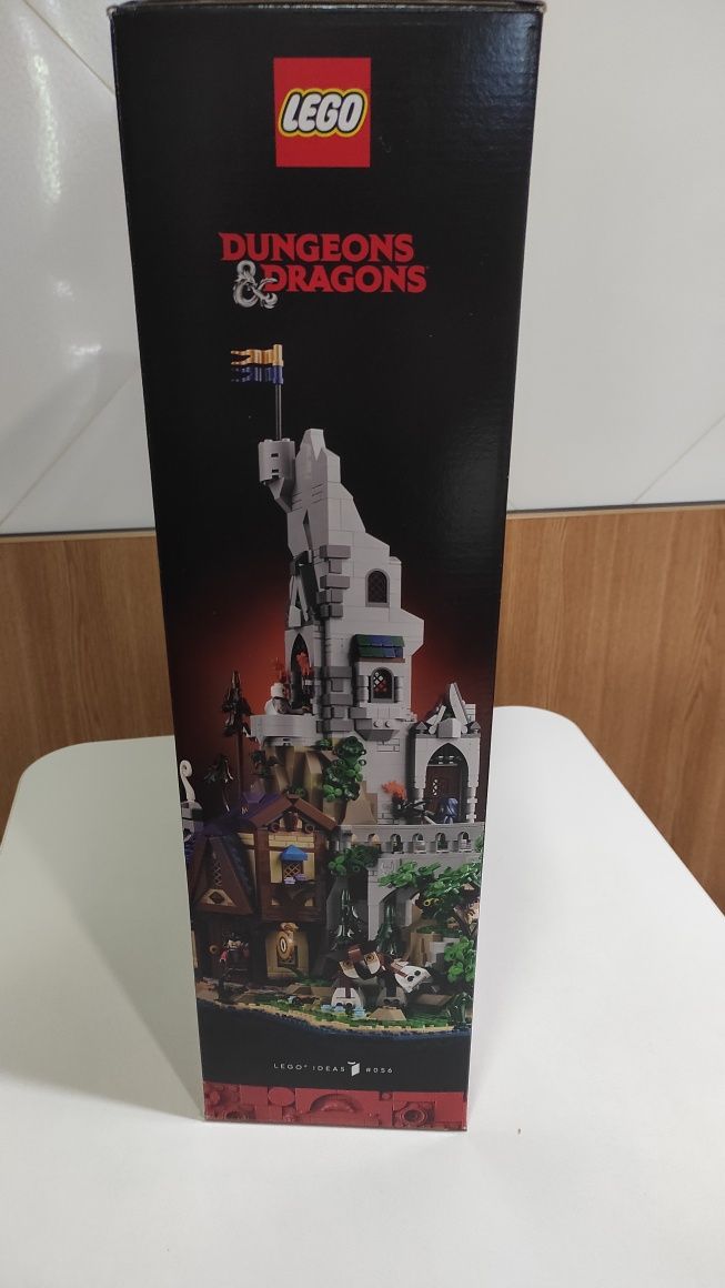 Конструктор LEGO IDEAS 21348 Dungeons & Dragons легенда о Драконе