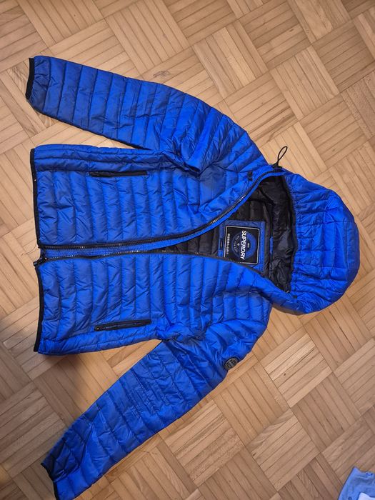 Superdry lekka kurtka 90% puch 10% pierze niebieska