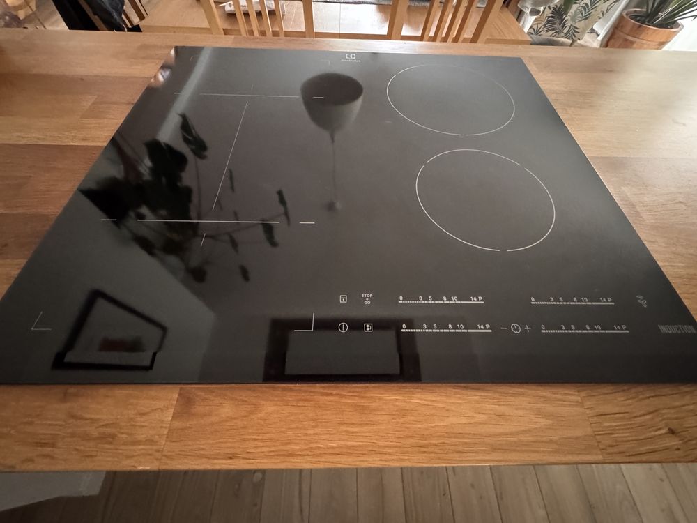 Plyta indukcyjna Elektrolux