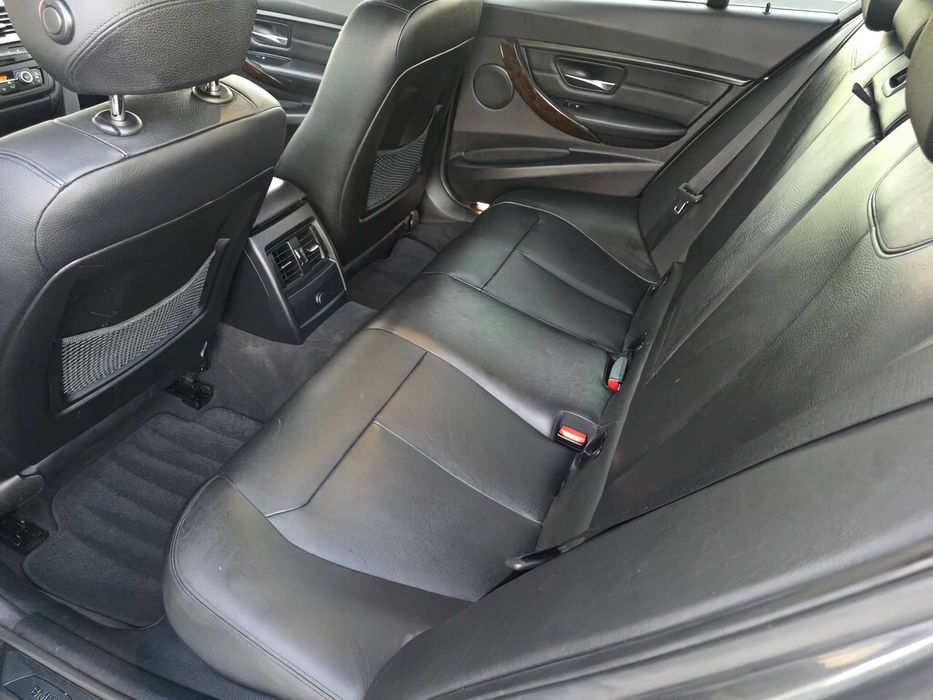 BMW 3 Series 328i      2015