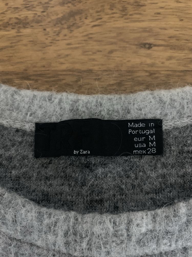 Camisola cinzenta “Zara” tamanho M grossa