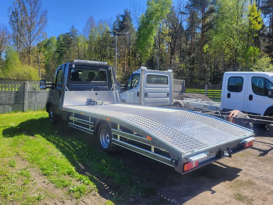 Renault master zabudowa autolaweta pomoc drogowa Nowpol