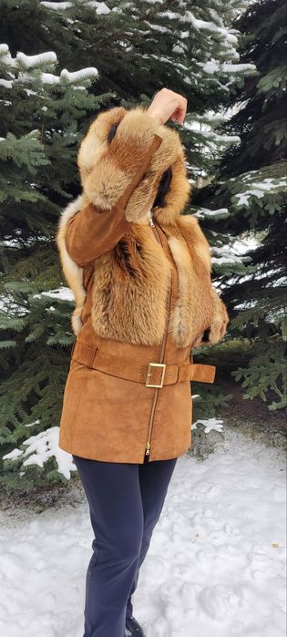 Продам женскую дубленку