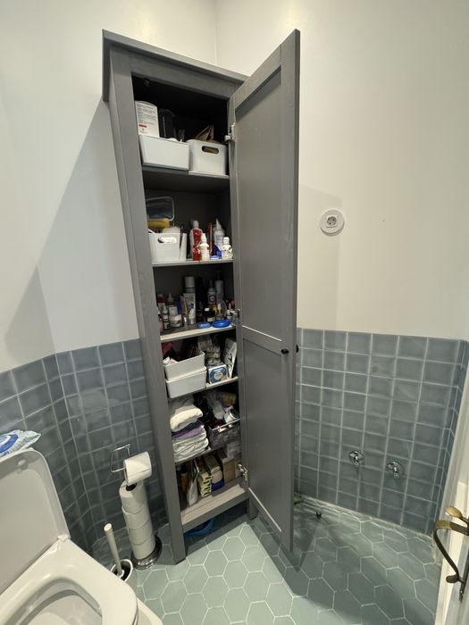 Armário Alto IKEA HEMNES com Espelho – Cinzento