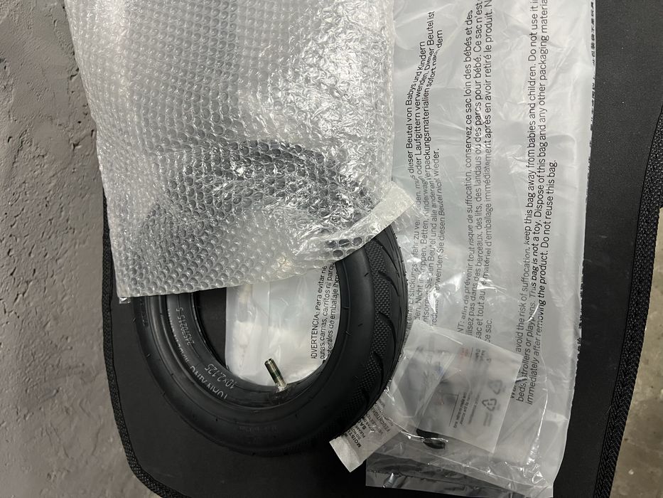 Електросамокат Ninebot KickScooter