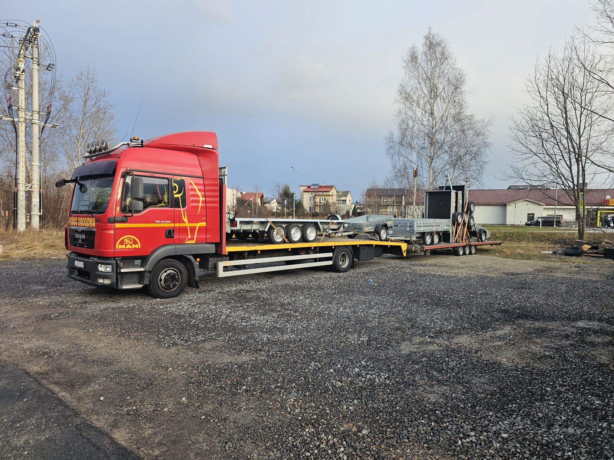 Pomoc Drogowa Transport niskopodwoziowy maszynRolniczych i budowlanych