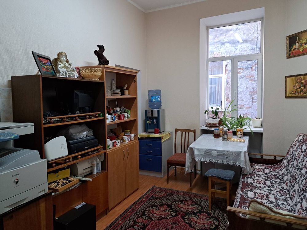 3 х кім квартира  в Центрі (вул. І. Франка)