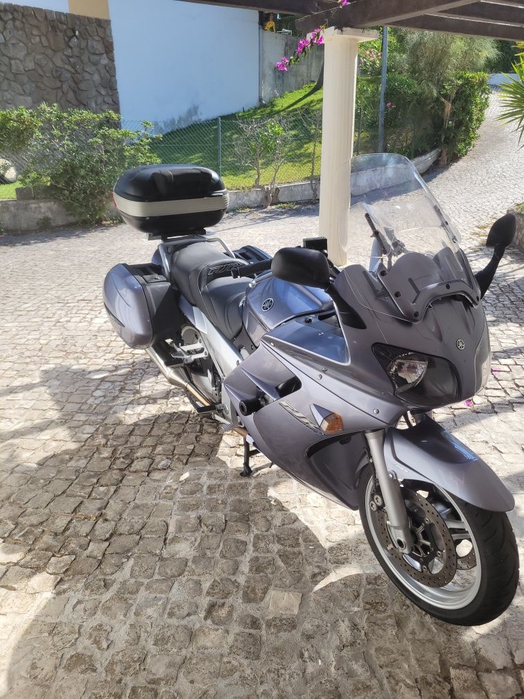 Vendo yahama fjr1300
