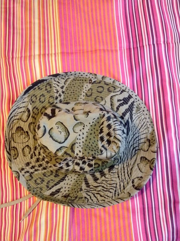 Kapelusz safari . Unisex. 100%cotton