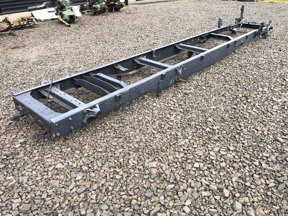 Рама з документами до Mercedes-Benz 1324 L - піскоструйна, фарбована