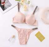 Жіноча нижня білизна Victoria's Secret
