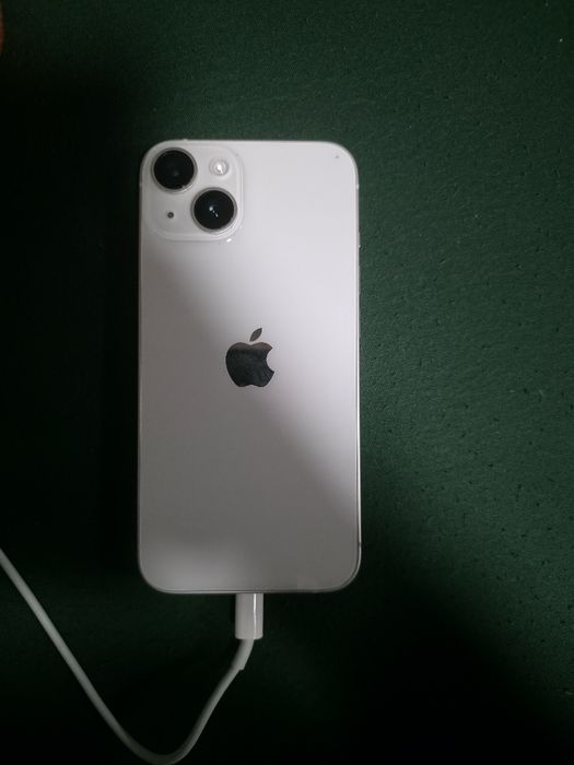 Iphone 14 + akcesoria i ładowarki