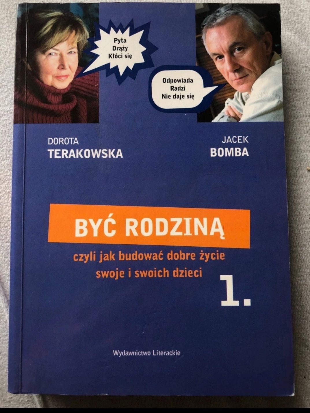 Książka Być rodziną