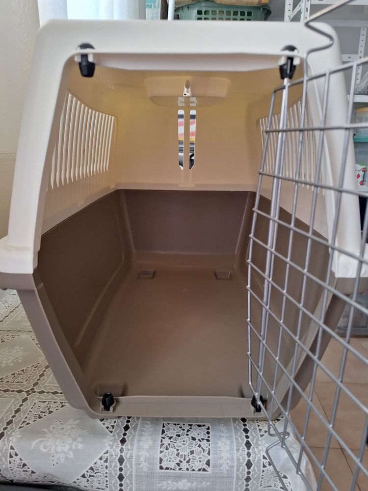 Vendo transportadora para animais pequeno porte