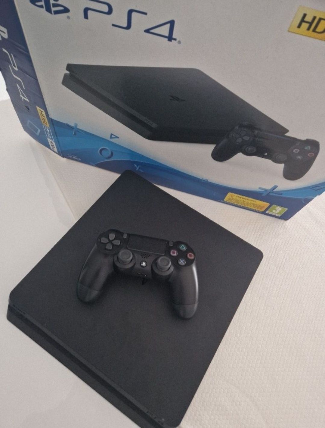 Vendo PS4 Slim 500G