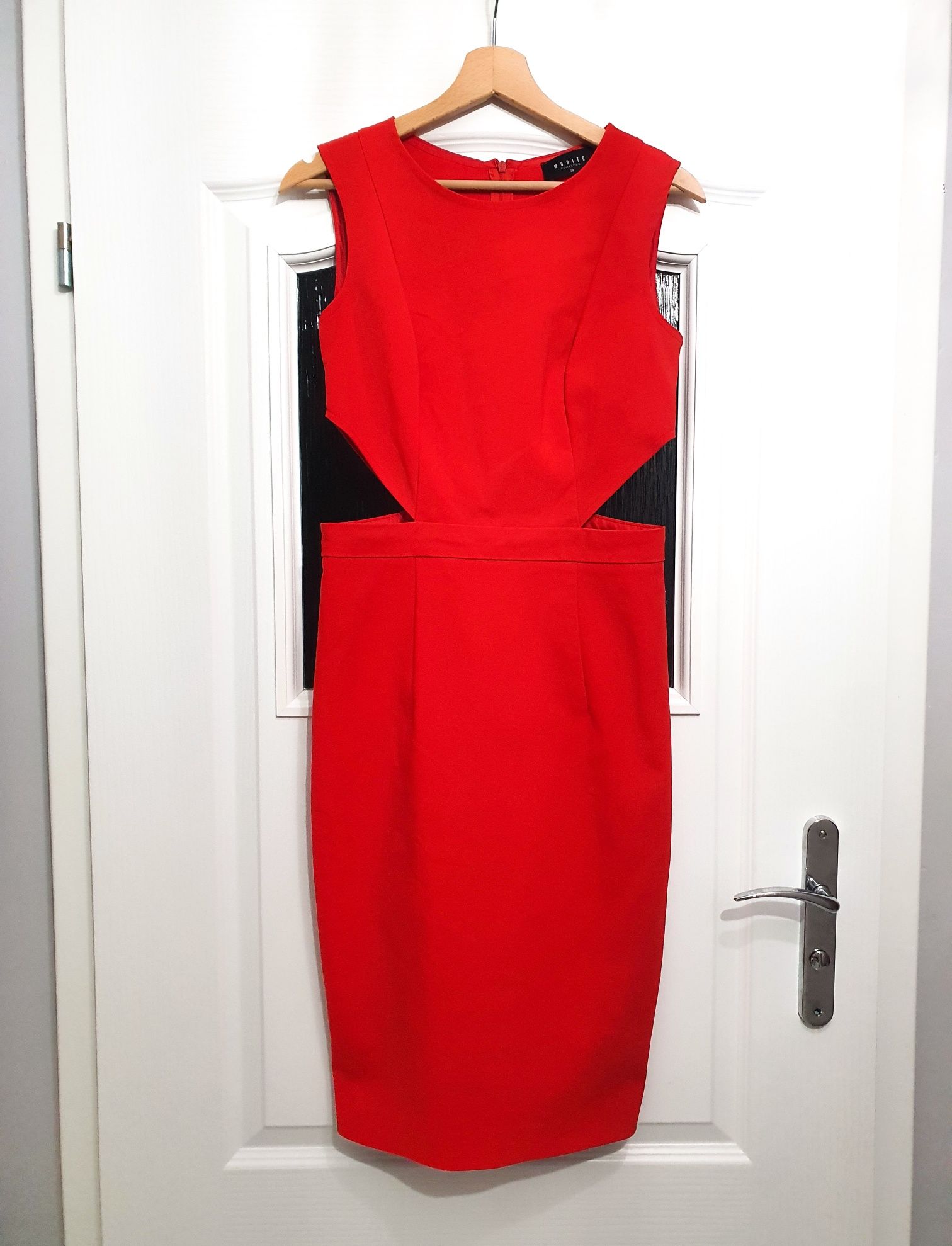 Czerwona sukienka MIDI na wesele komunię chrzest M