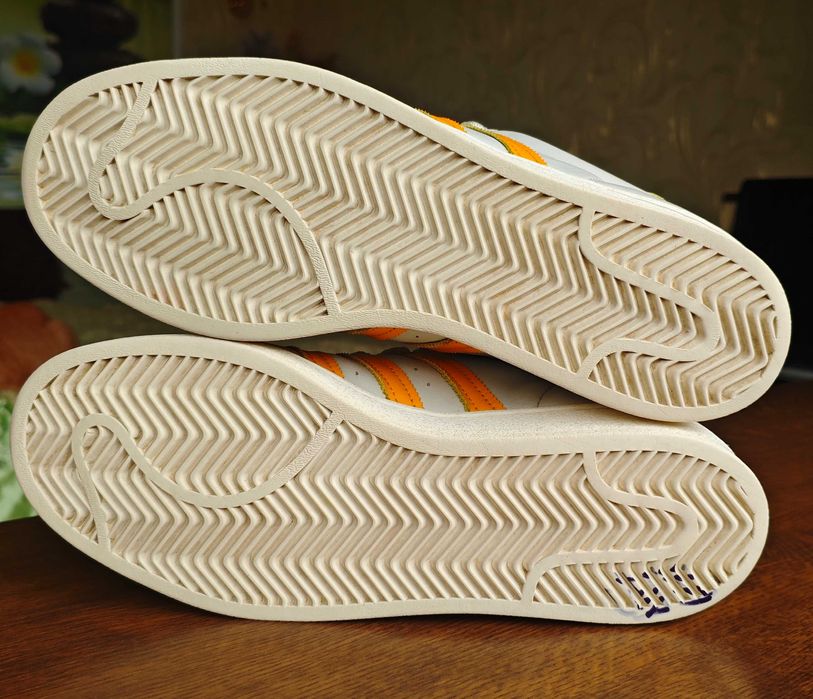 Adidas Originals Superstar "Off White Collegiate Gold" 40.5 рр 25.5 см