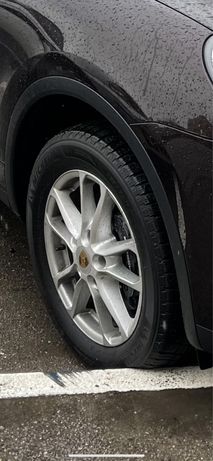 Диски Porsche Cayenne R18 + зимняя резина Michelin