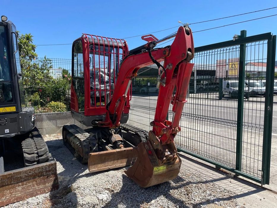 Caterpillar 302.4 D - Mini-Giratória