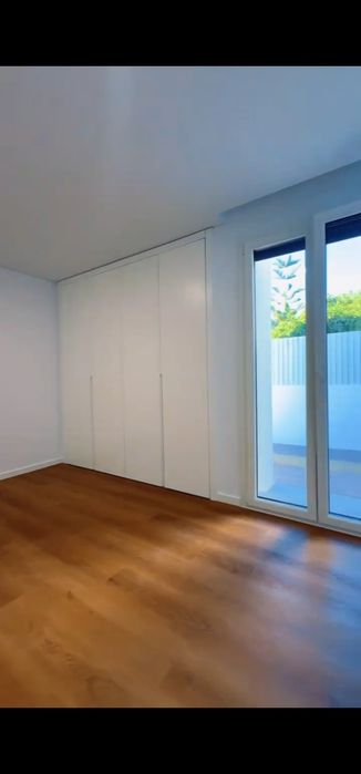 Moradia T4 nova Térrea Isolada Azeitão