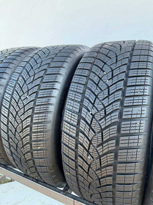 225/50/18 R18 GoodYear UltraGrip Performance+ 99V 4шт ЗИМА 7.5-8мм