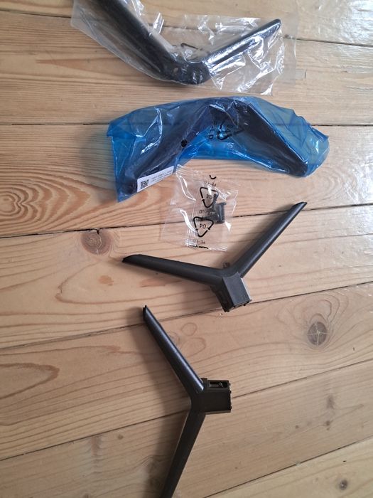 Ноги від телевізора