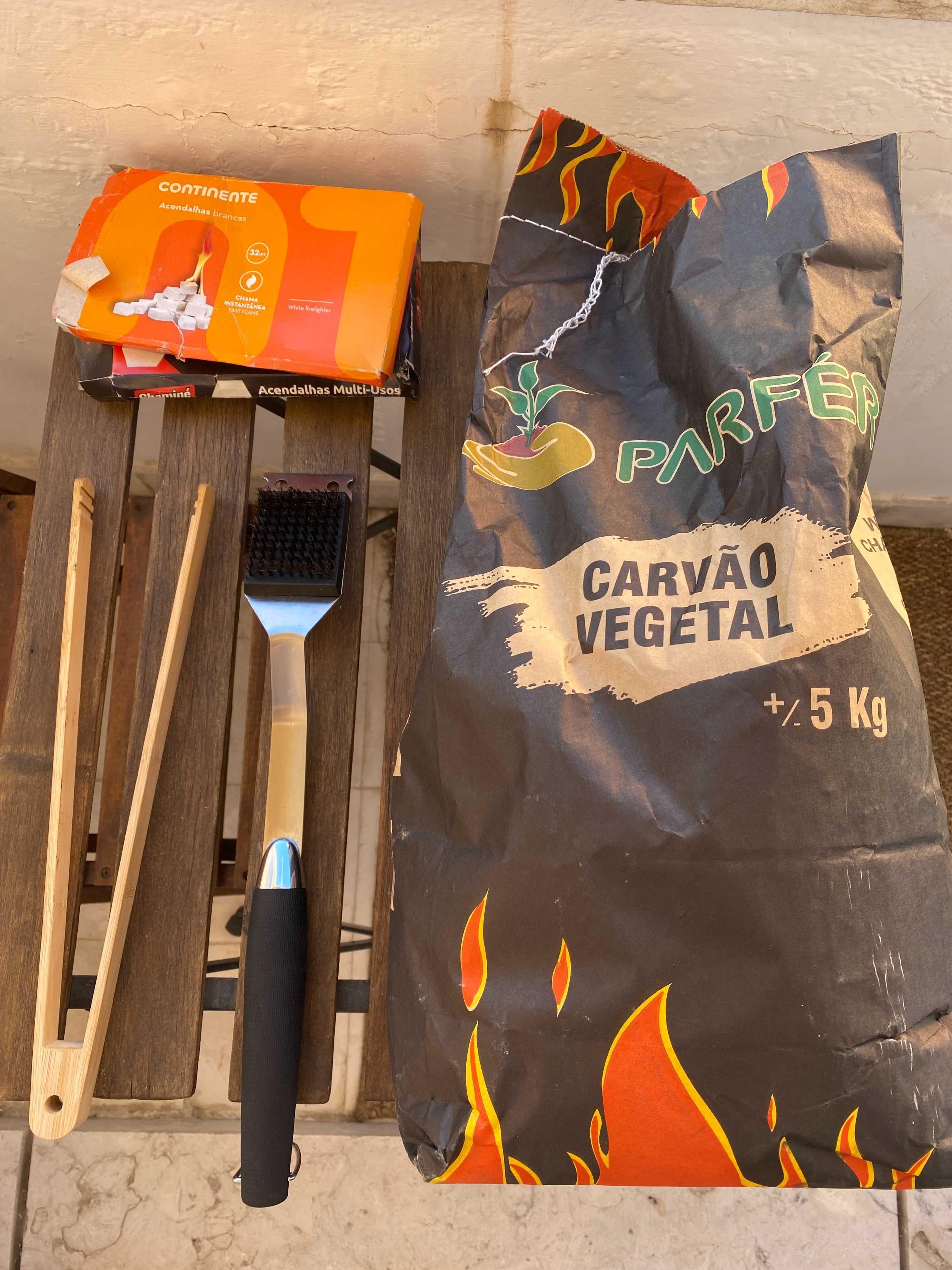 Grelhador a Carvão Naterial Phoenix Alpha II (57 cm)