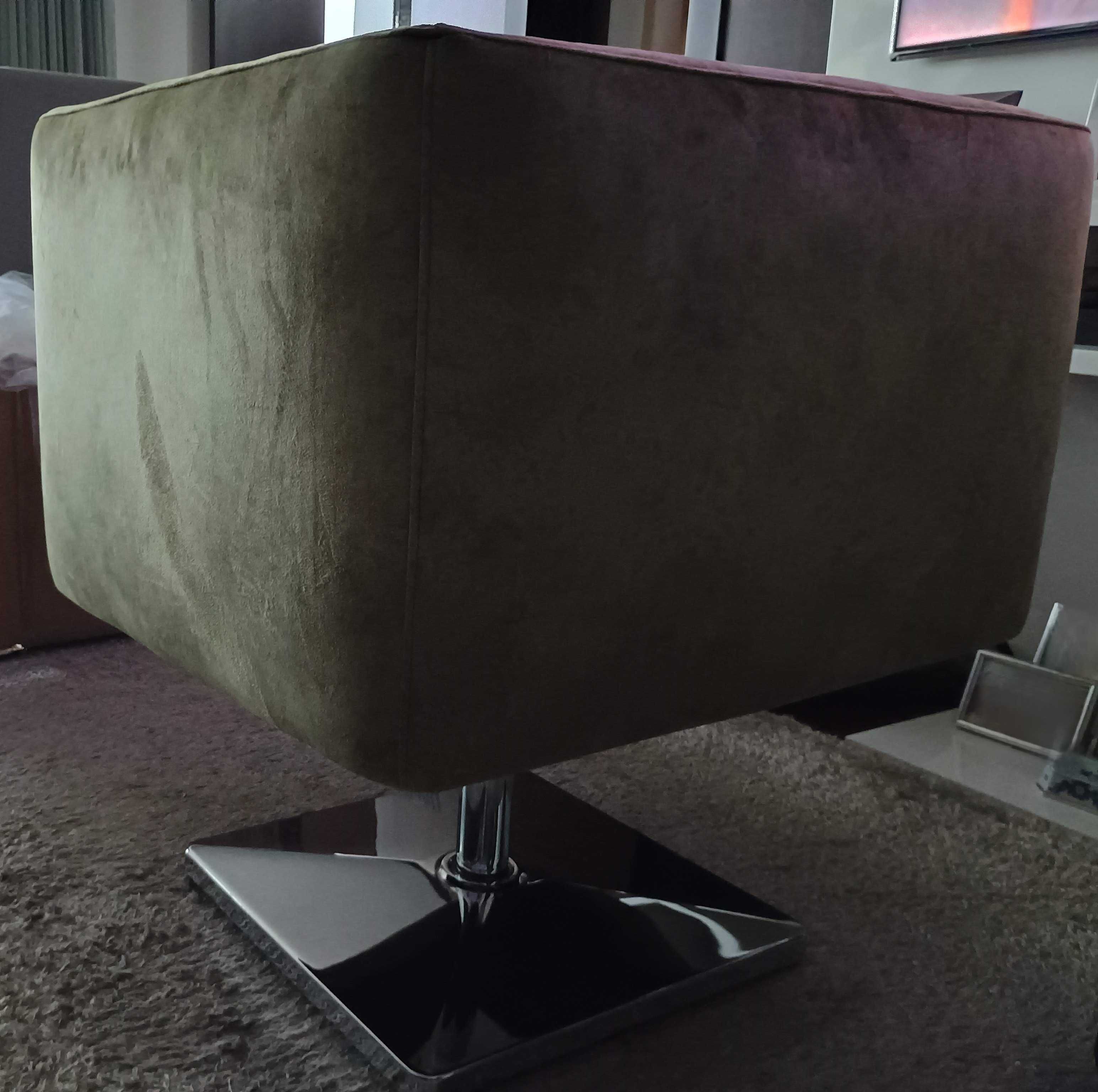 Poltronas Giratórias Verdes - Ótimo Estado