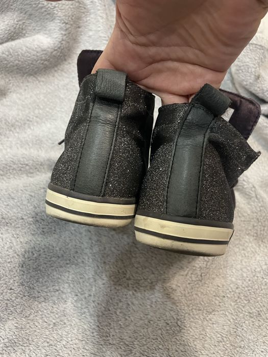 Крутые кеды Guess. Оригинал