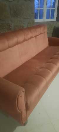 Sofa veludo bordo