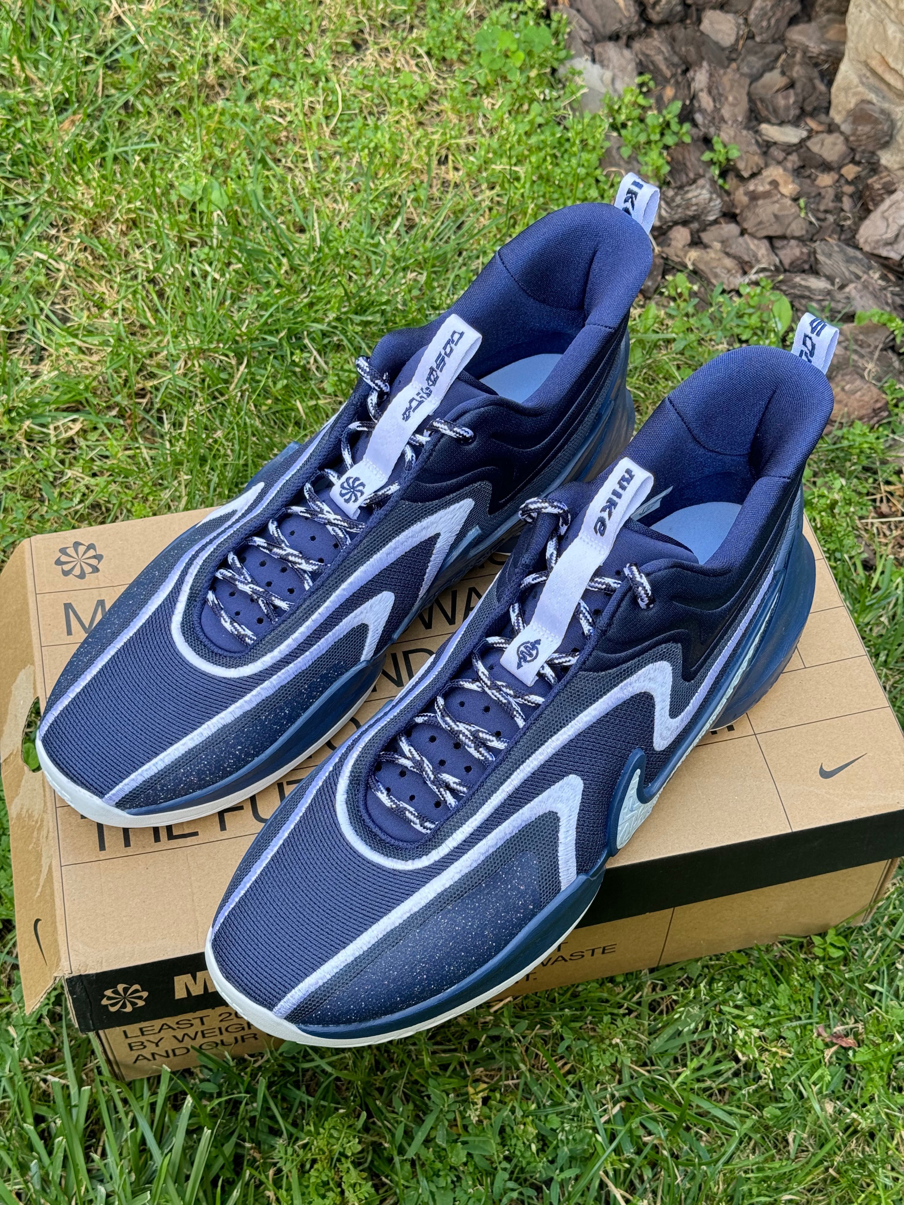 Чоловічі баскетбольні кросівки Nike Cosmic Unity 2 розмір 50,5 та 51,5