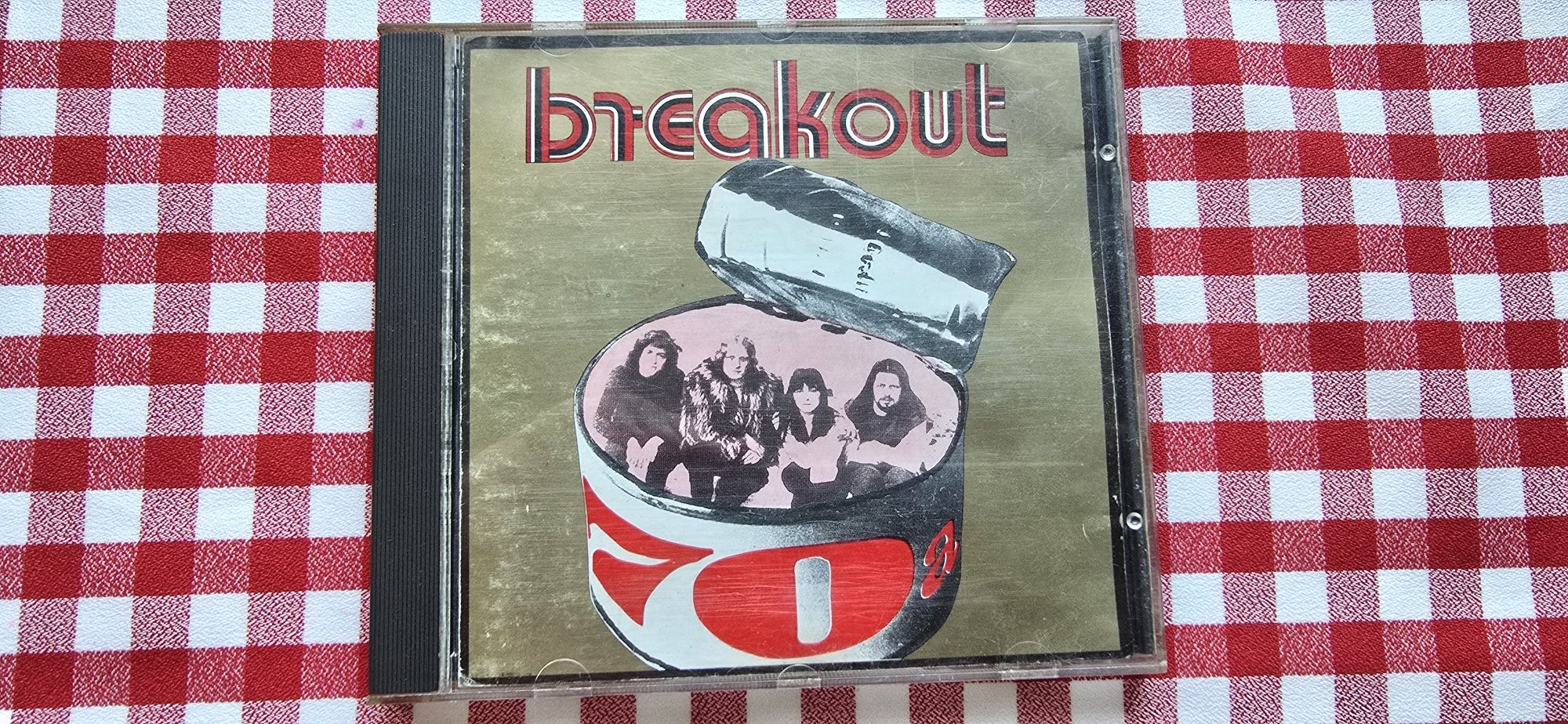 Breakout 70a cd 92r. USA superstan