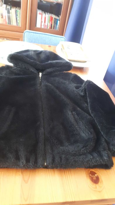 futerko kurteczka  z kapturem marki cropp  rozmiar S