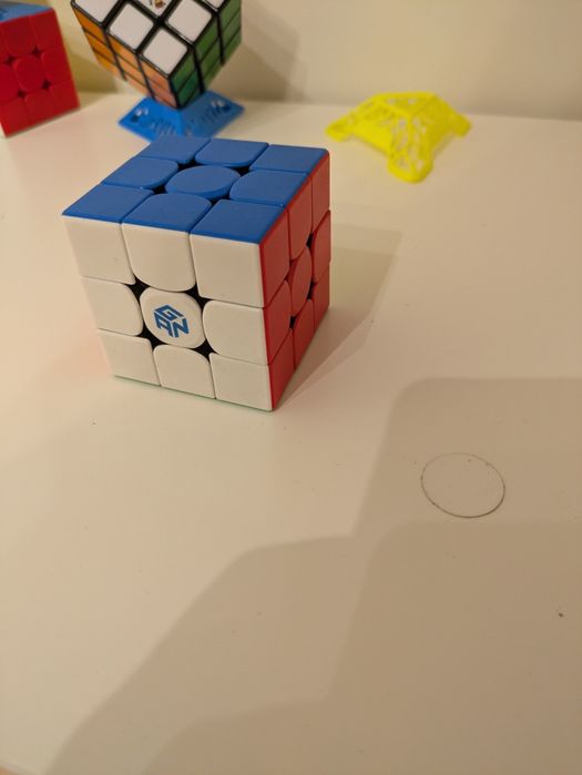 5 Kostek Rubika w tym dwie oryginalne firmy GAN i Rubik